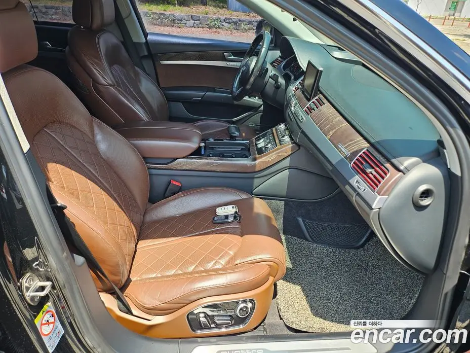 Audi A8 2016 4.0 автомат (гидро), фото 13