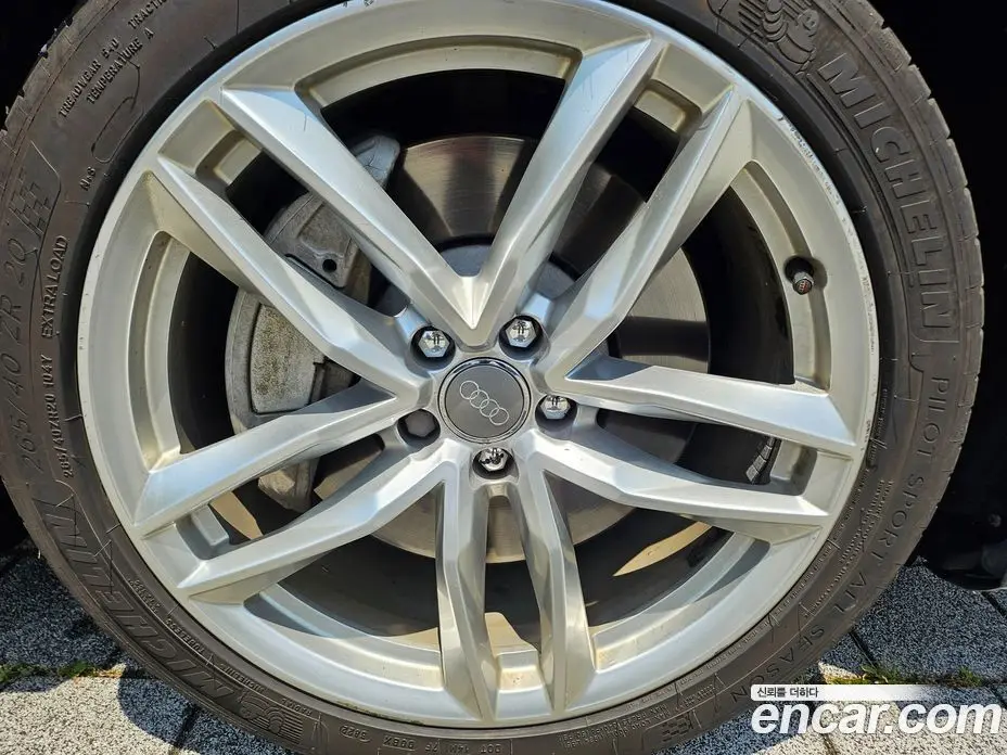 Audi A8 2016 4.0 автомат (гидро), фото 4