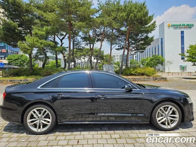 Audi A8 2016 4.0 автомат (гидро), миниатюра 5