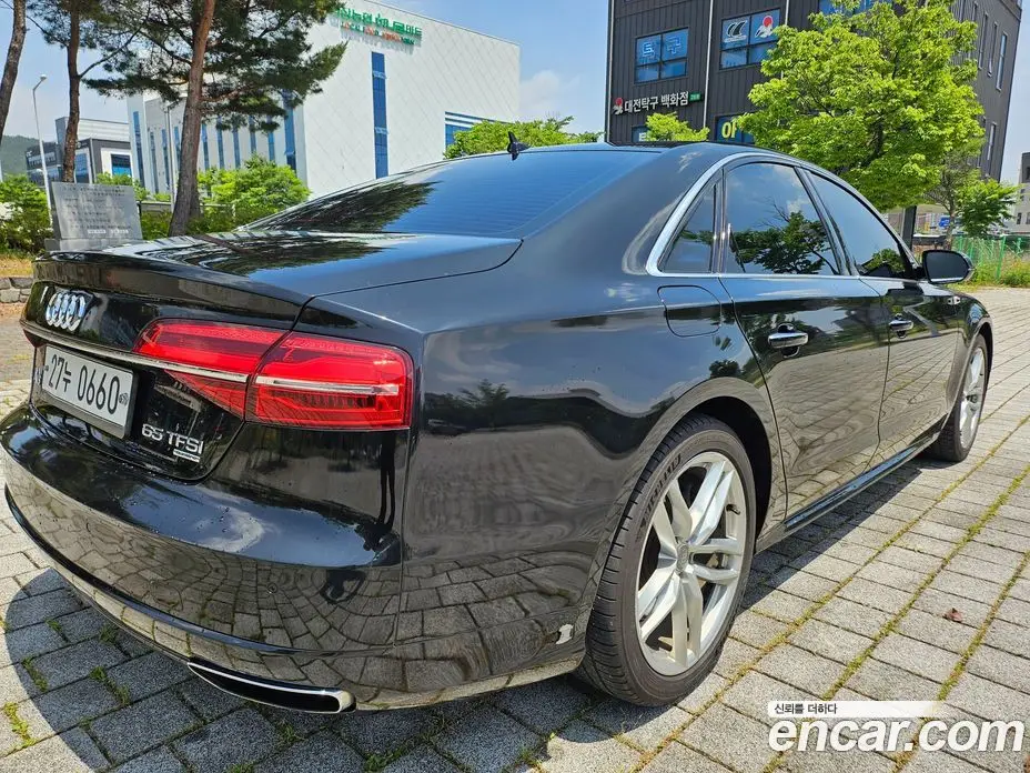 Audi A8 2016 4.0 автомат (гидро), фото 6