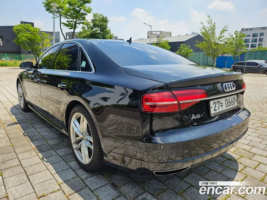Audi A8 2016 4.0 автомат (гидро), фото 8