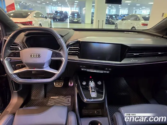 Audi Q4 e-tron 2023 0.2 автомат (гидро), миниатюра 7