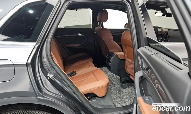 Audi Q5 2023 2.0 автомат (гидро), миниатюра 11