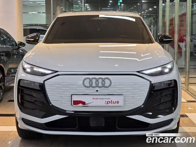 Audi Q6 e-tron 2025 автомат (гидро), миниатюра 3