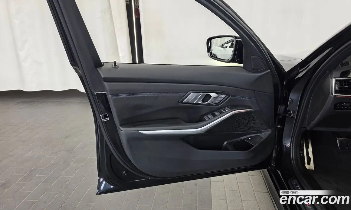 BMW 3 серия 2022 2.0 автомат (гидро), фото 14