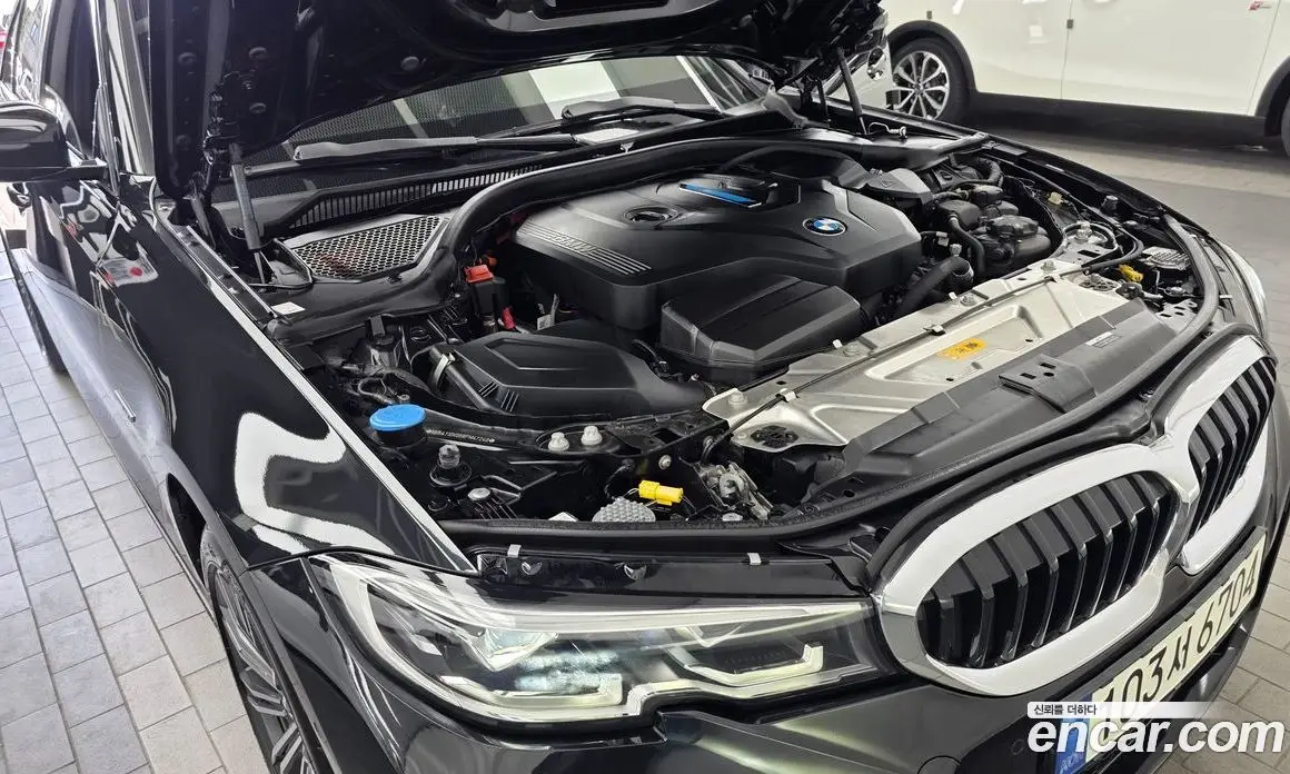 BMW 3 серия 2022 2.0 автомат (гидро), фото 6