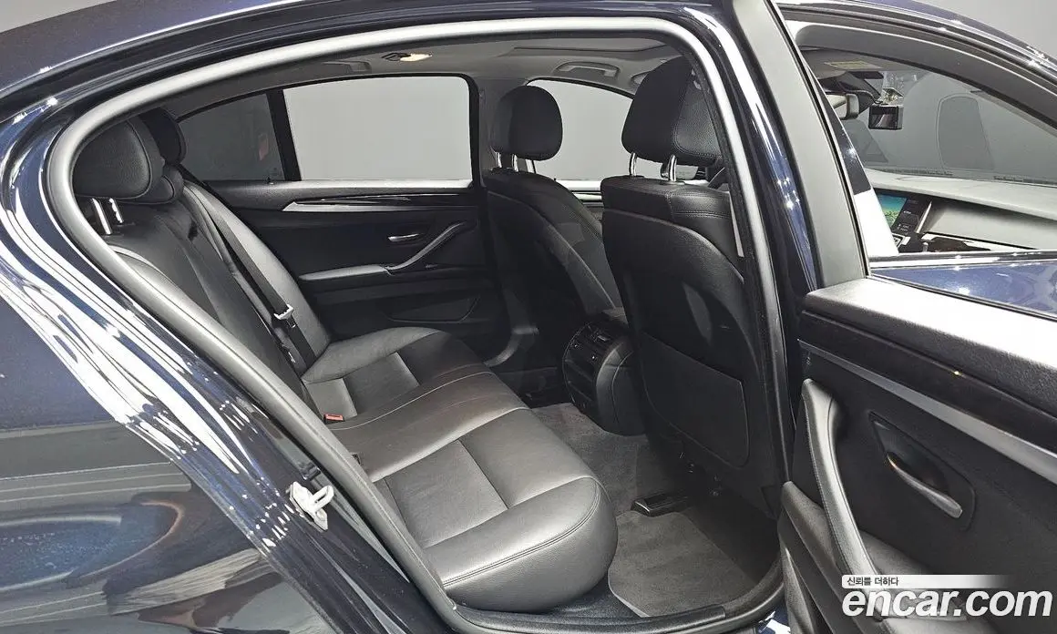 BMW 5 серия 2016 2.0 автомат (гидро), фото 12