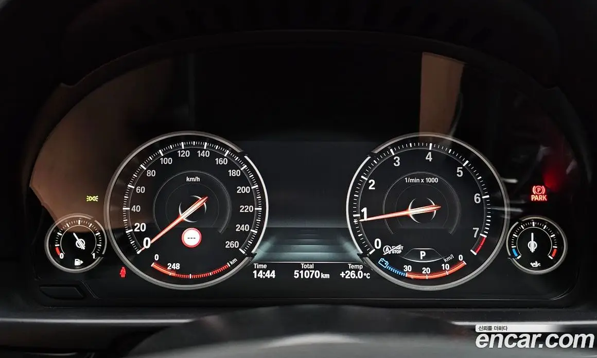 BMW 5 серия 2016 2.0 автомат (гидро), фото 8