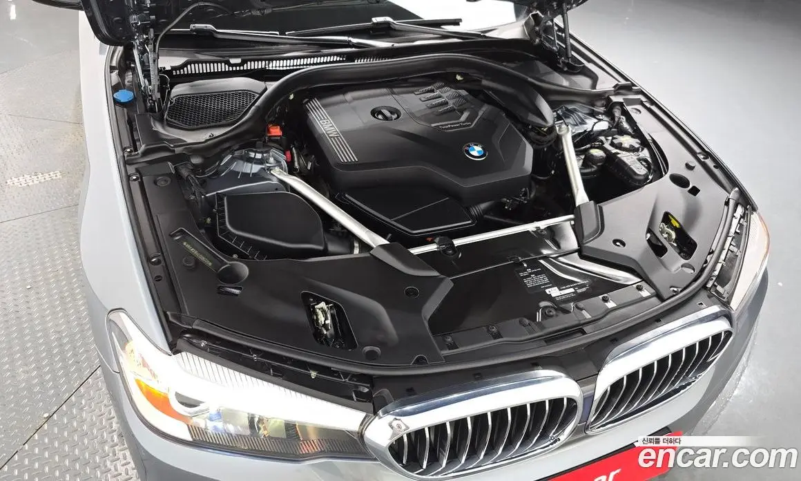 BMW 5 серия 2020 2.0 автомат (гидро), фото 5