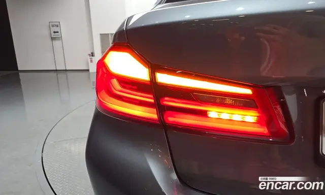 BMW 5 серия 2020 2.0 автомат (гидро), миниатюра 8