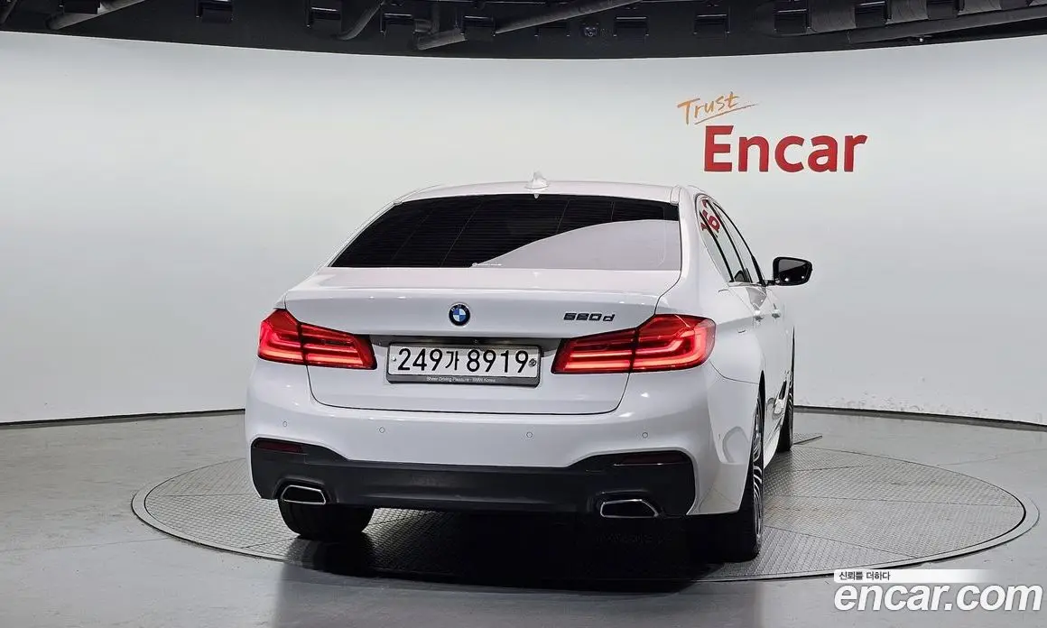 BMW 5 серия 2020 2.0 автомат (гидро), фото 4