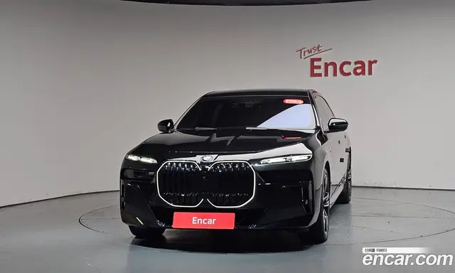 BMW 7 серия 2024 3.0 автомат (гидро), миниатюра 2