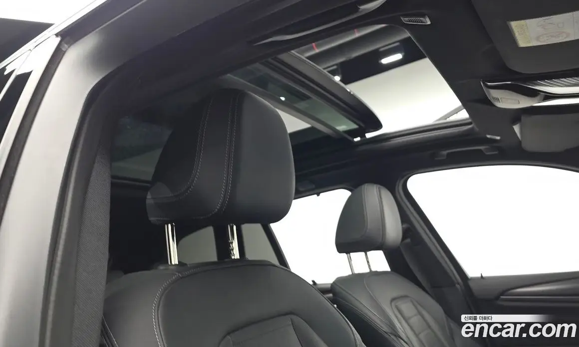 BMW X3 2022 2.0 автомат (гидро), фото 16