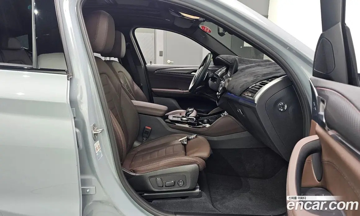 BMW X4 2024 2.0 автомат (гидро), фото 16