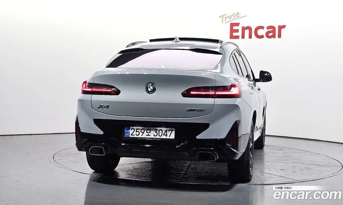 BMW X4 2024 2.0 автомат (гидро), фото 4
