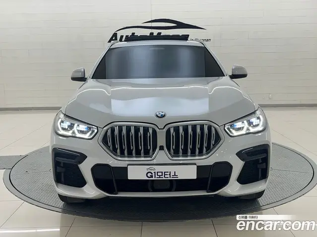 BMW X6, 2022, 84 556 км