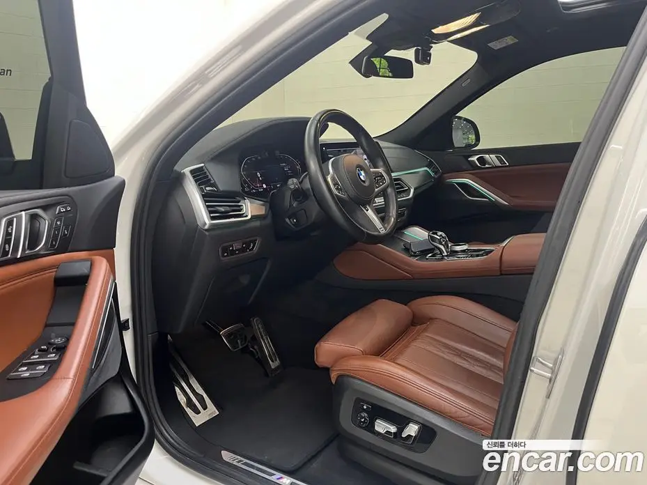 BMW X6 2022 3.0 автомат (гидро), фото 13