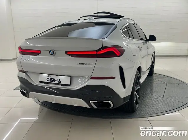 BMW X6 2022 3.0 автомат (гидро), миниатюра 3