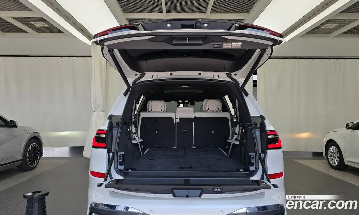 BMW X7 2023 3.0 автомат (гидро), фото 26
