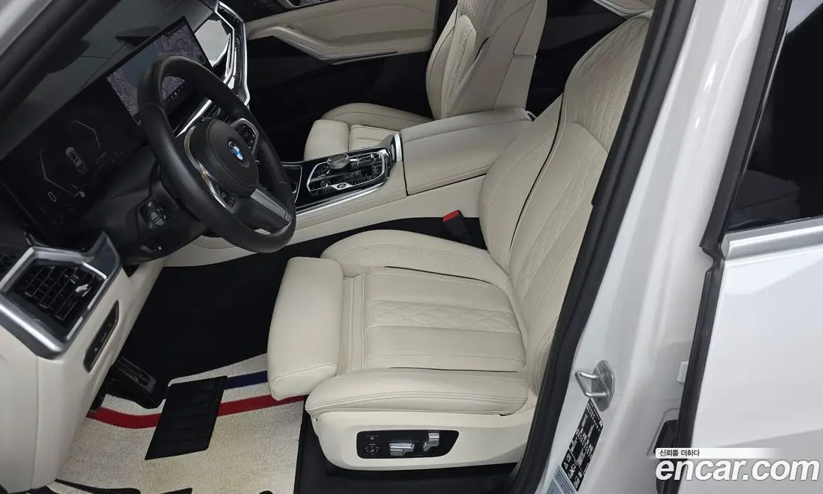 BMW X7 2023 3.0 автомат (гидро), фото 28