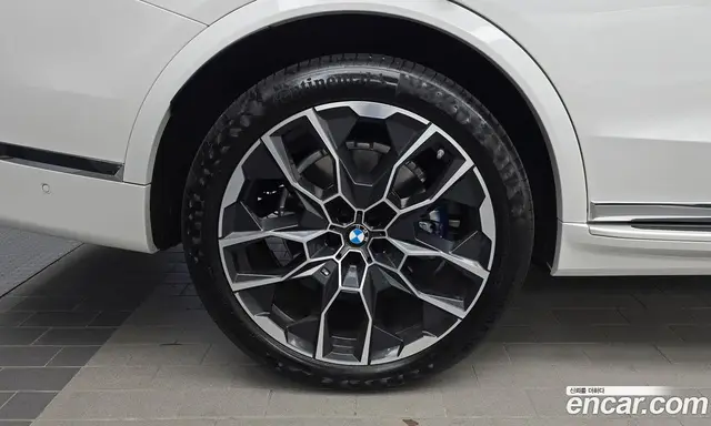 BMW X7 2023 3.0 автомат (гидро), миниатюра 5