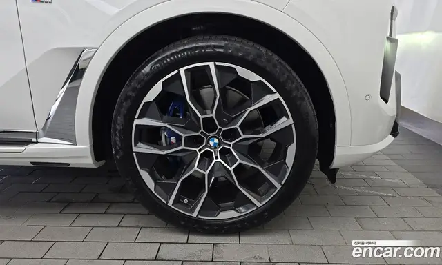 BMW X7 2023 3.0 автомат (гидро), миниатюра 7