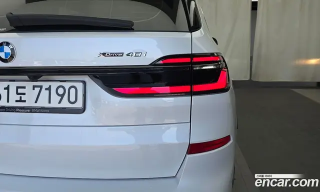 BMW X7 2023 3.0 автомат (гидро), миниатюра 9