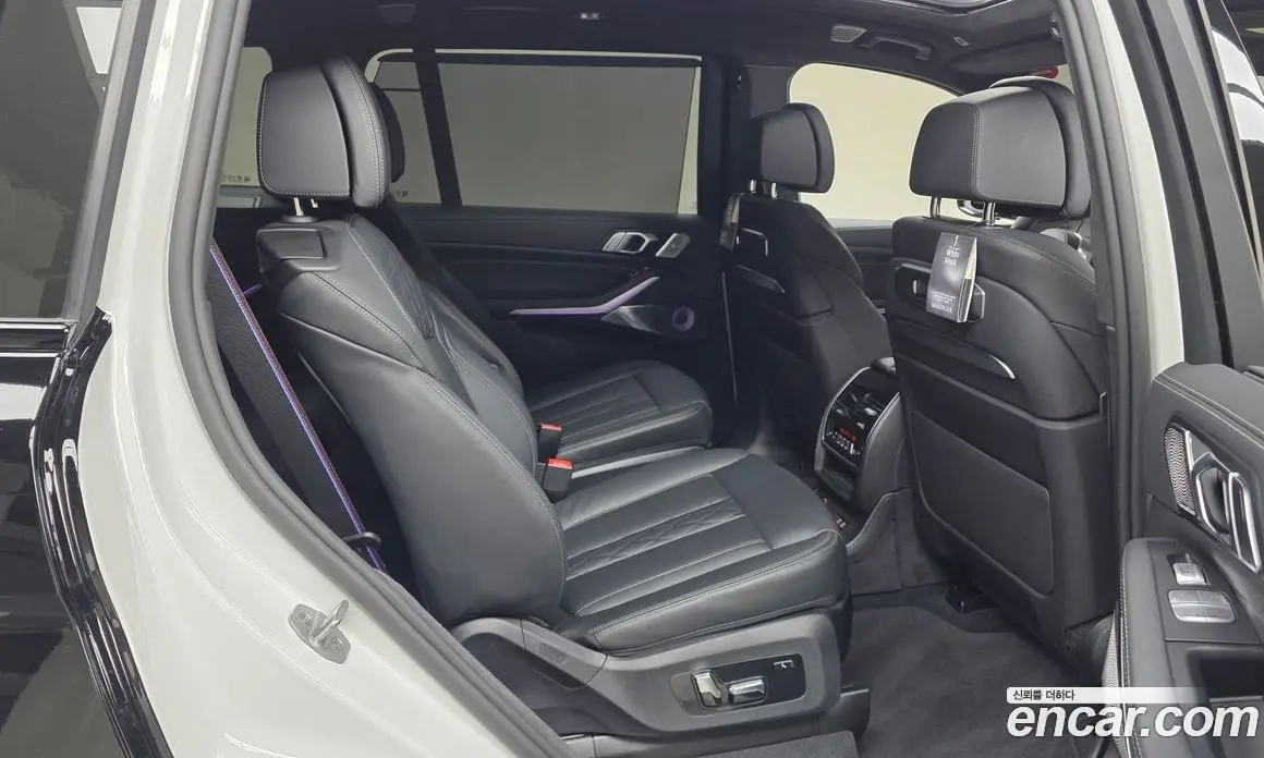 BMW X7 2025 4.4 автомат (гидро), фото 17