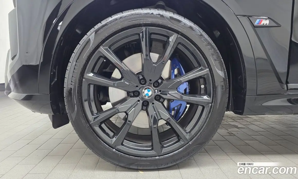 BMW X7 2025 4.4 автомат (гидро), фото 5