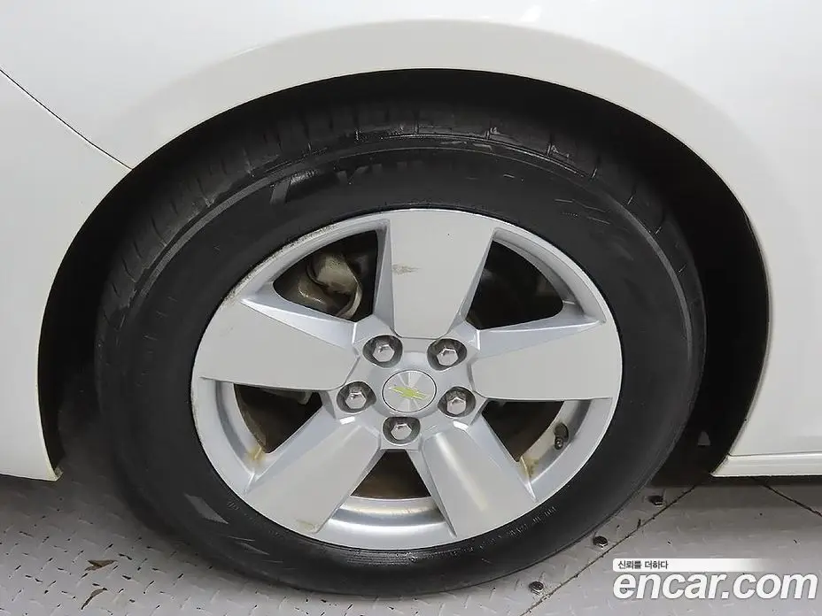 Chevrolet Malibu 2015 2.0 автомат (гидро), фото 5