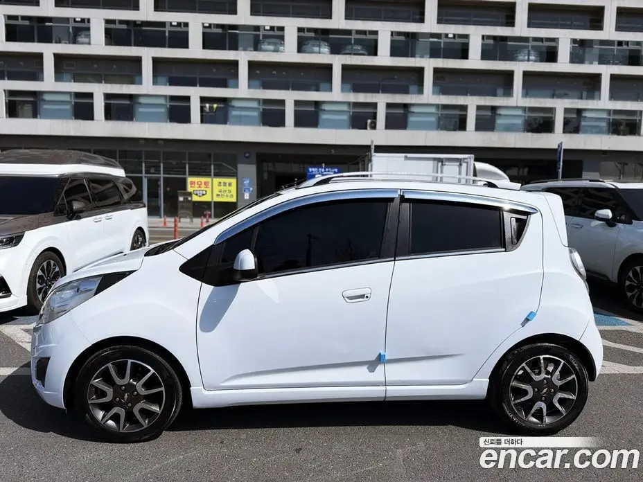 Chevrolet Spark 2012 1.0 автомат (гидро), фото 3
