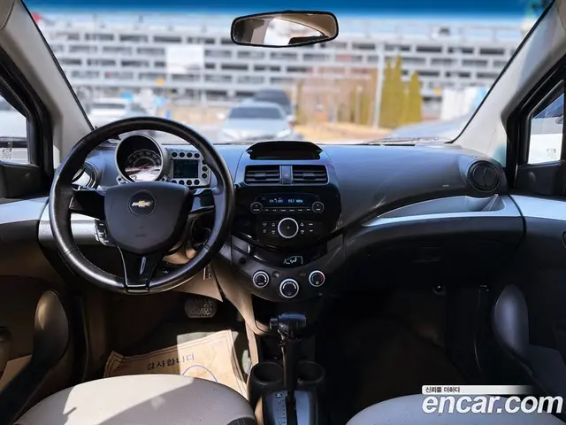Chevrolet Spark 2012 1.0 автомат (гидро), миниатюра 4