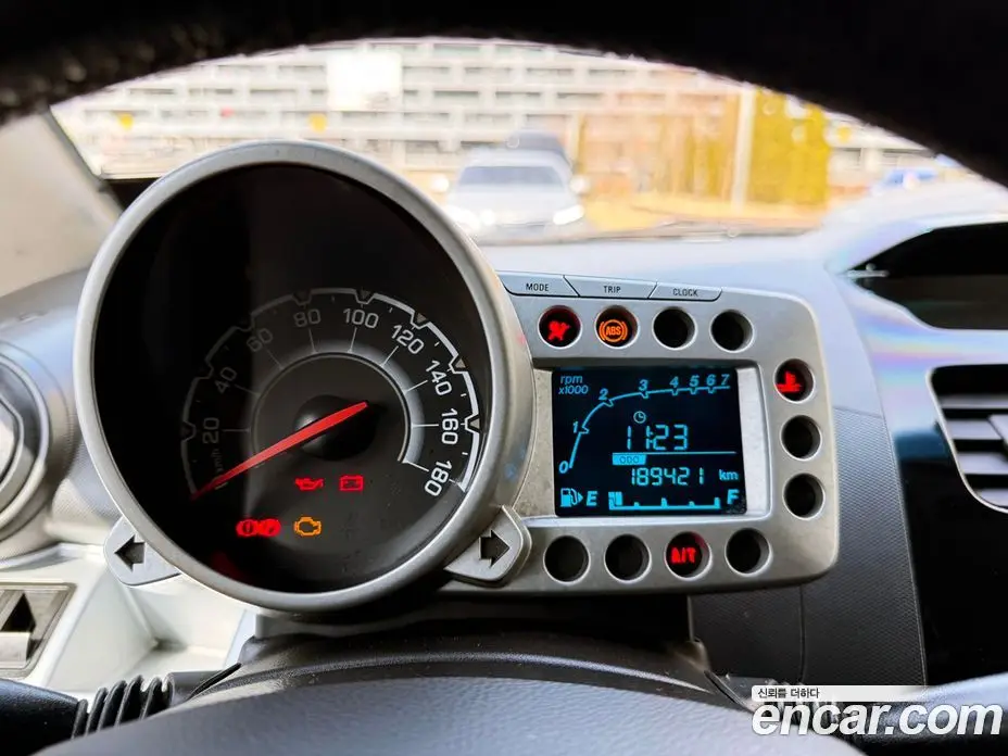 Chevrolet Spark 2012 1.0 автомат (гидро), фото 7