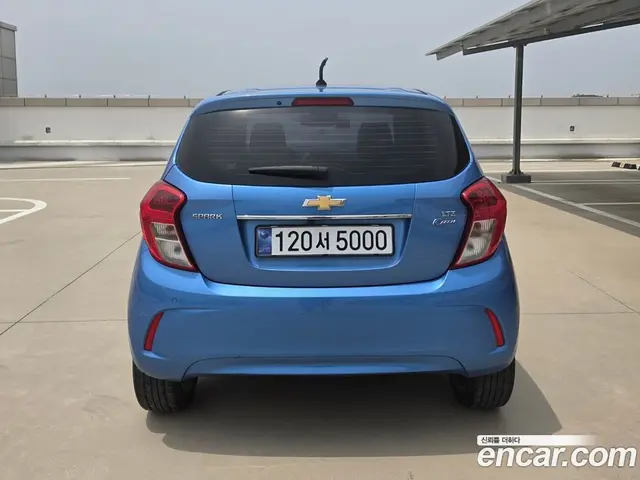 Chevrolet Spark 2015 1.0 автомат (гидро), миниатюра 2