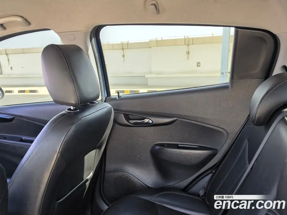 Chevrolet Spark 2015 1.0 автомат (гидро), фото 9