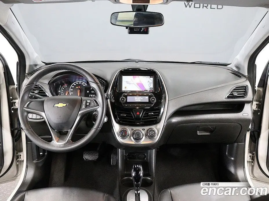 Chevrolet Spark 2018 1.0 автомат (гидро), фото 15
