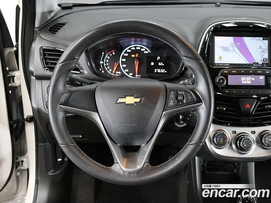 Chevrolet Spark 2018 1.0 автомат (гидро), фото 16