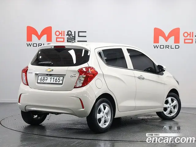 Chevrolet Spark 2018 1.0 автомат (гидро), миниатюра 3