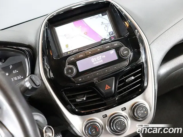 Chevrolet Spark 2018 1.0 автомат (гидро), миниатюра 8