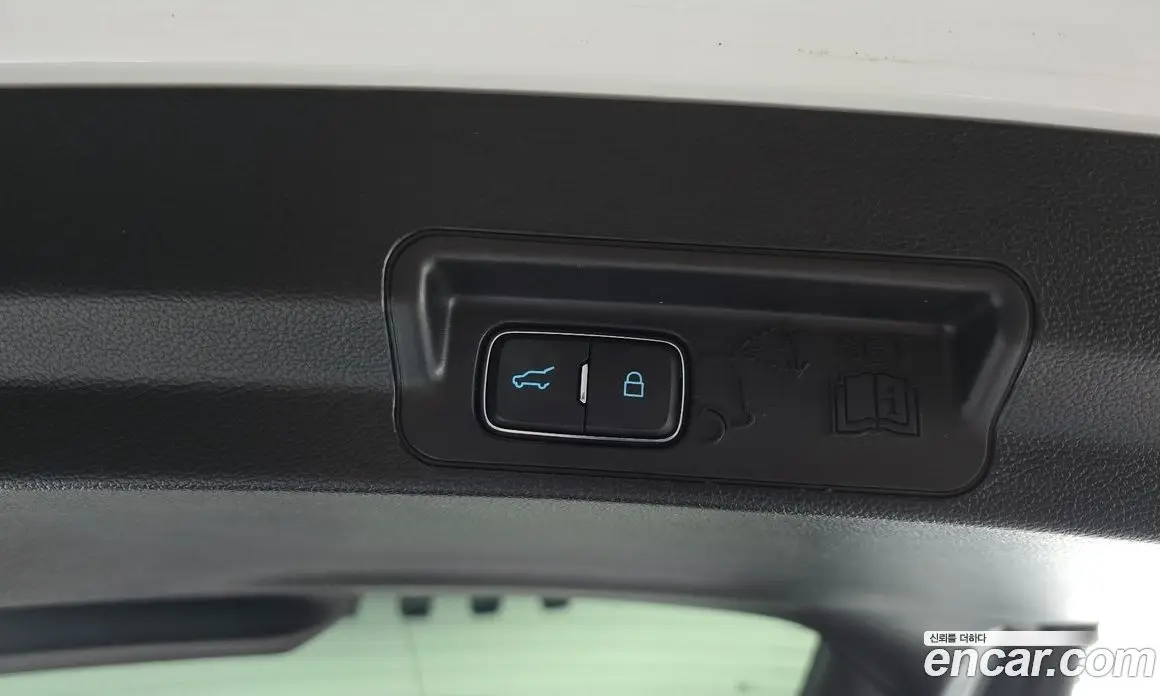 Ford Explorer 2019 2.3 автомат (гидро), фото 20
