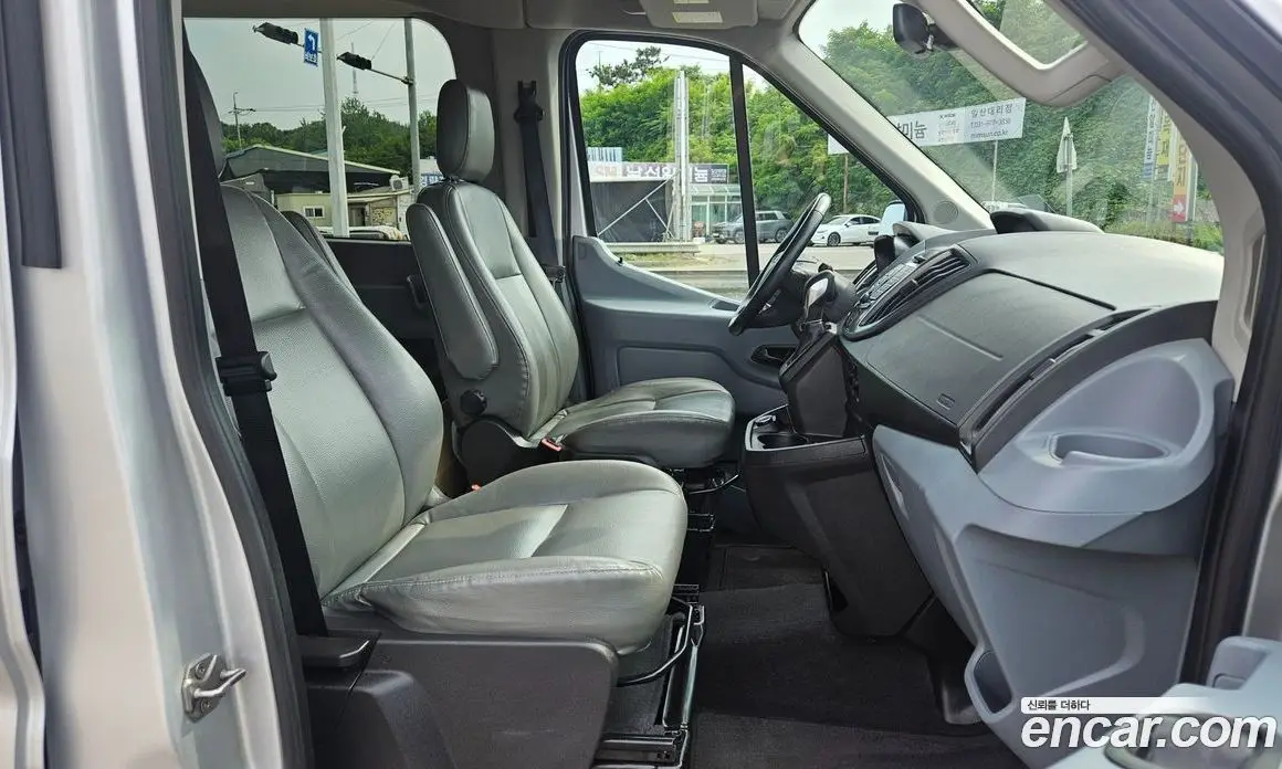 Ford Transit 2017 3.7 автомат (гидро), фото 11