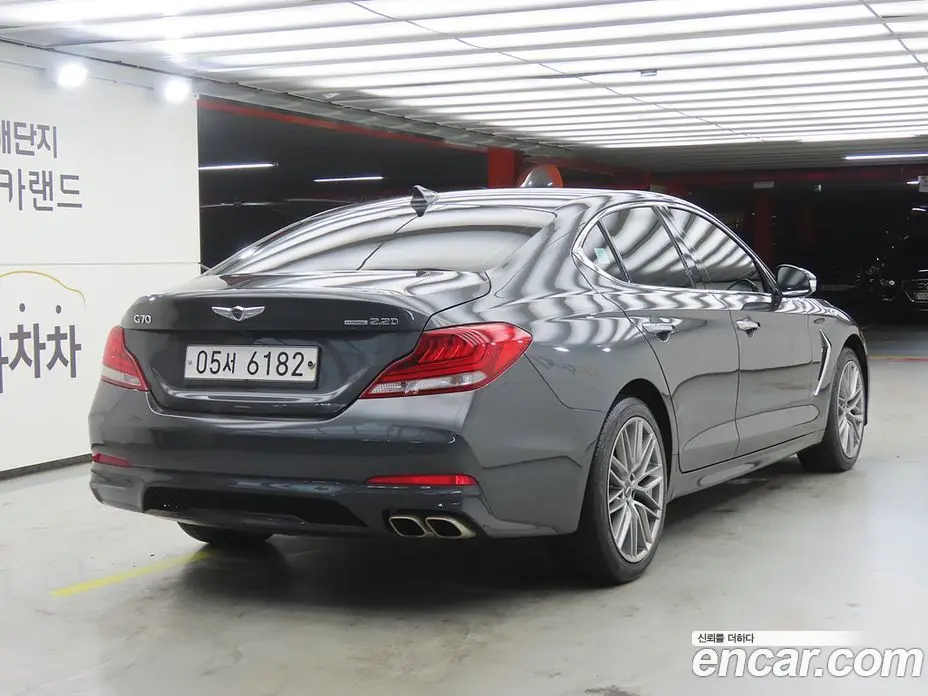 Genesis G70 2019 2.2 автомат (гидро), фото 4