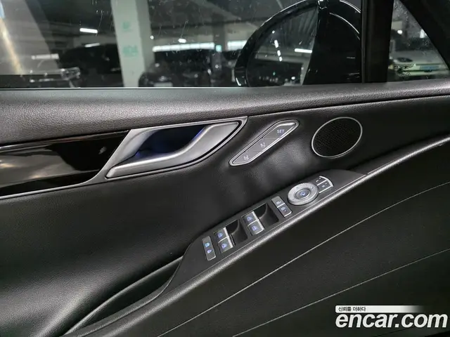 Genesis G80 2024 2.5 автомат (гидро), миниатюра 11
