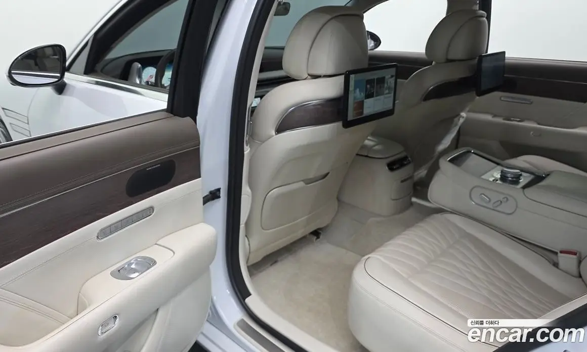 Genesis G90 2022 3.5 автомат (гидро), фото 31