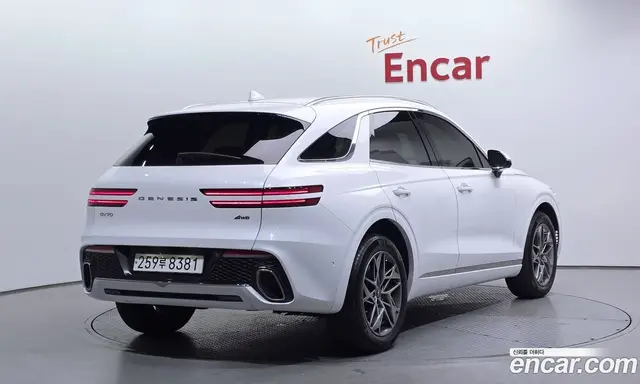 Genesis GV70 2022 2.5 автомат (гидро), миниатюра 2