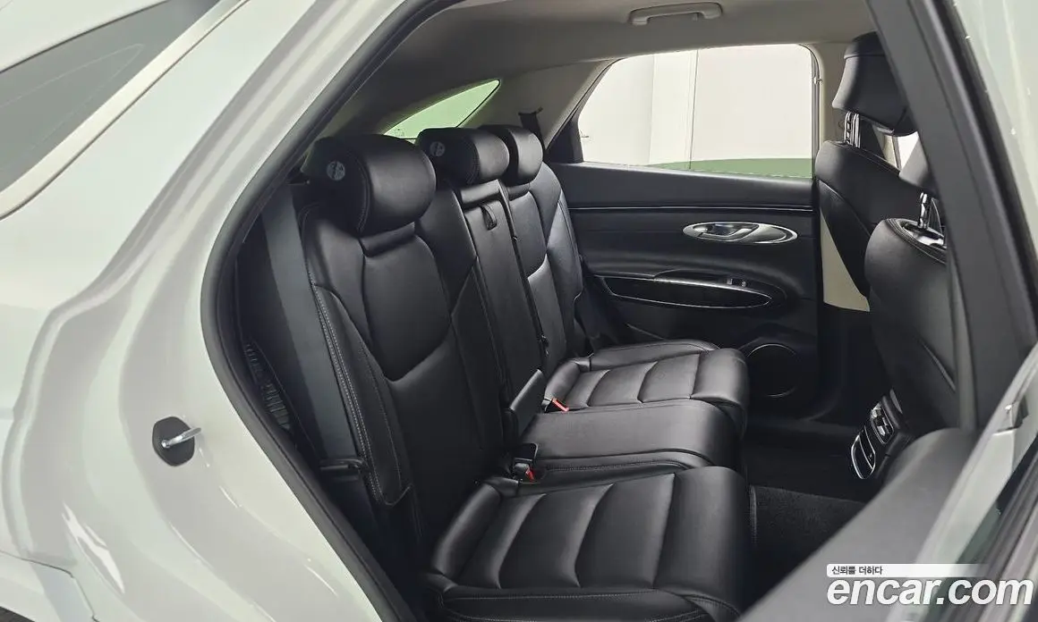 Genesis GV70 2022 2.5 автомат (гидро), фото 17