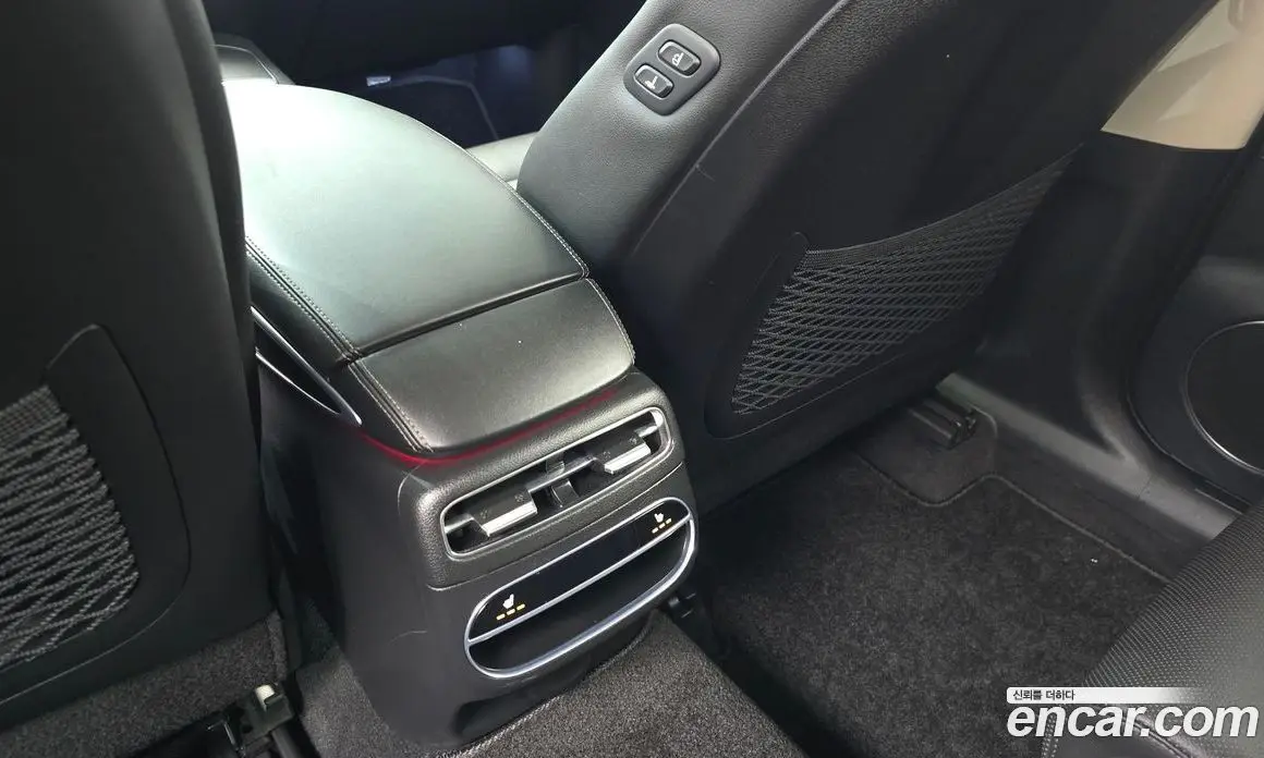 Genesis GV70 2022 2.5 автомат (гидро), фото 24