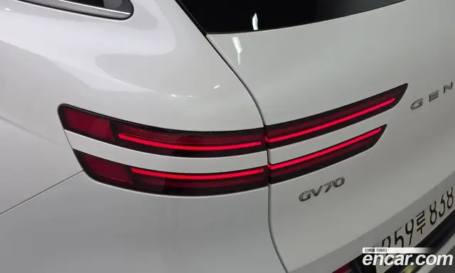 Genesis GV70 2022 2.5 автомат (гидро), миниатюра 9