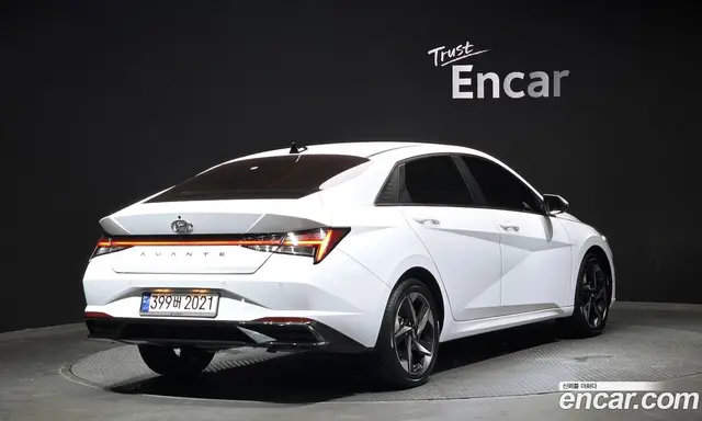 Hyundai Avante 2020 1.6 автомат (гидро), миниатюра 2