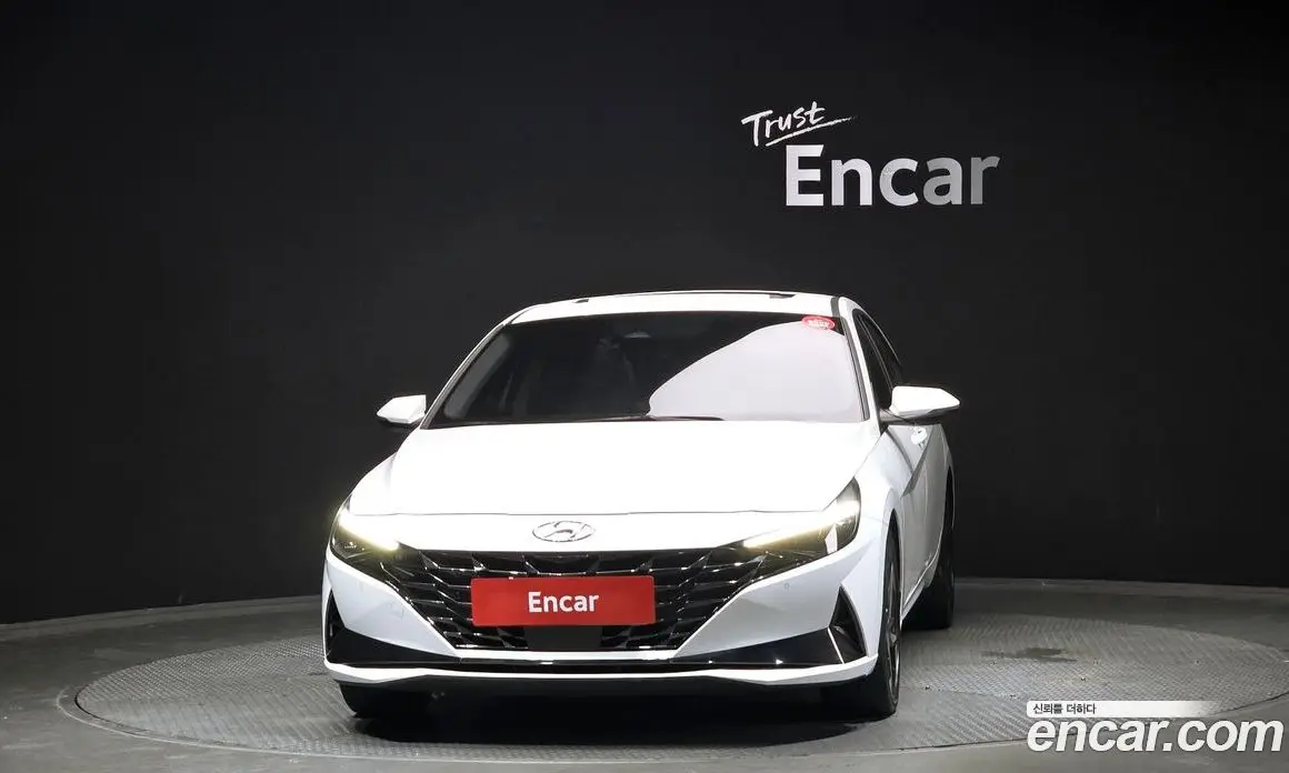 Hyundai Avante 2020 1.6 автомат (гидро), фото 3